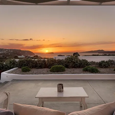 Hemera On Santorini Villa *