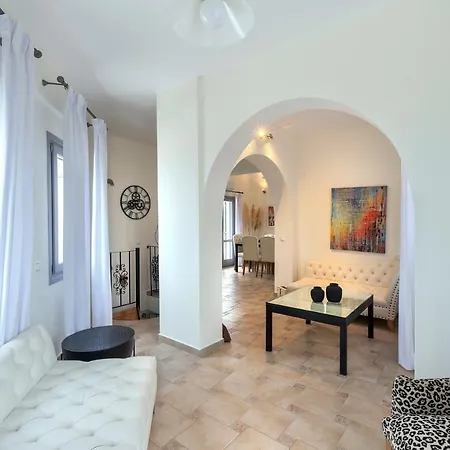 Villa Hemera On Santorini Akrotiri (Santorini)