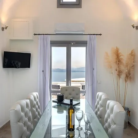 Hemera On Santorini Villa *