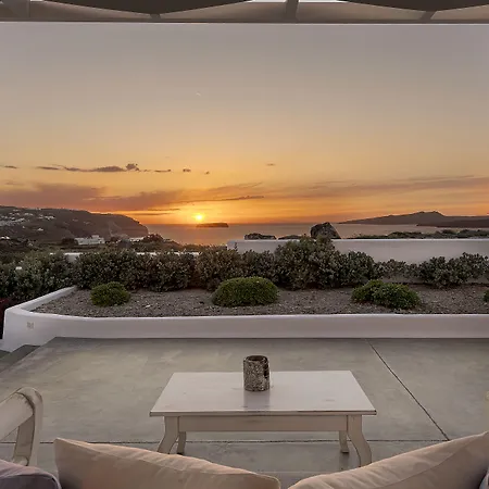 Hemera On Santorini Villa *