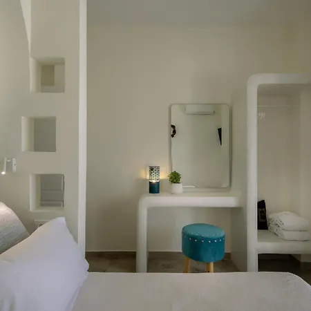 Hemera On Santorini Villa