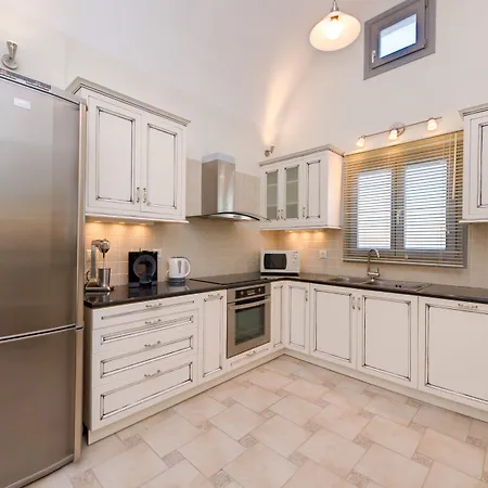 Hemera On Santorini * Akrotírion