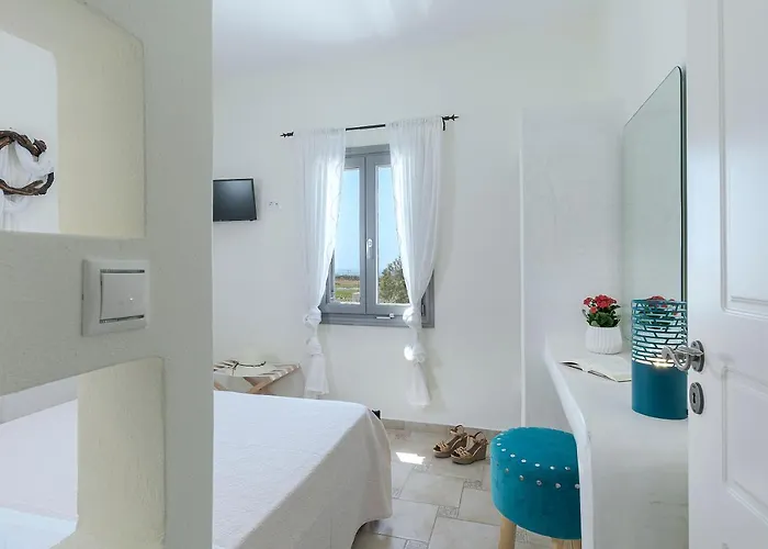 Hemera On Santorini Villa