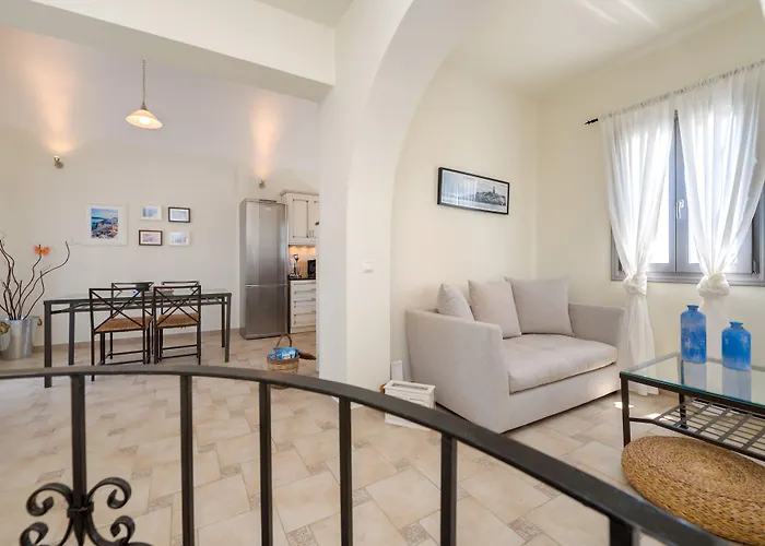 Hemera On Santorini Villa *