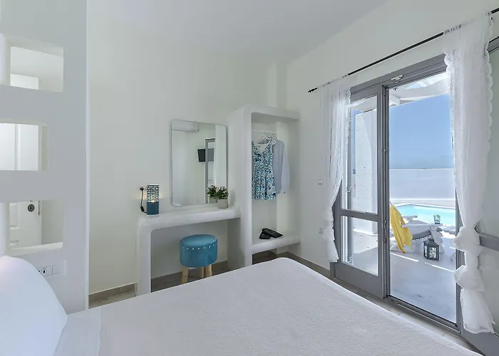 Hemera On Santorini Akrotírion